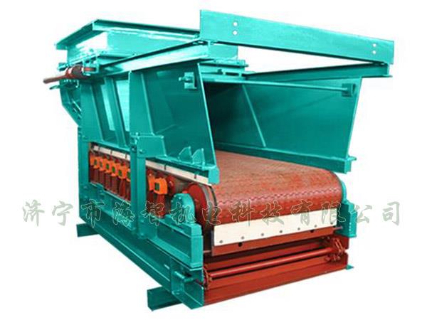 帶式（甲帶）給料機(jī)具有運(yùn)行平穩(wěn)、節(jié)能、環(huán)保等優(yōu)點(diǎn)