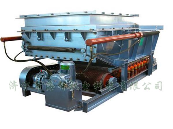 它將帶式（甲帶）給料機(jī)的手動檢修閘門改為電動、液動或氣動控制閥門，增大了閘門推力